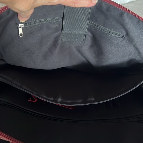 💥💥Coldwater Creek Red Faux Leather Americana Briefcase💥💥 - Picture 9 of 12